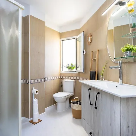 Natural Ocean Pool Apartament