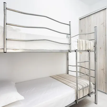 Natural Ocean Pool Apartament *