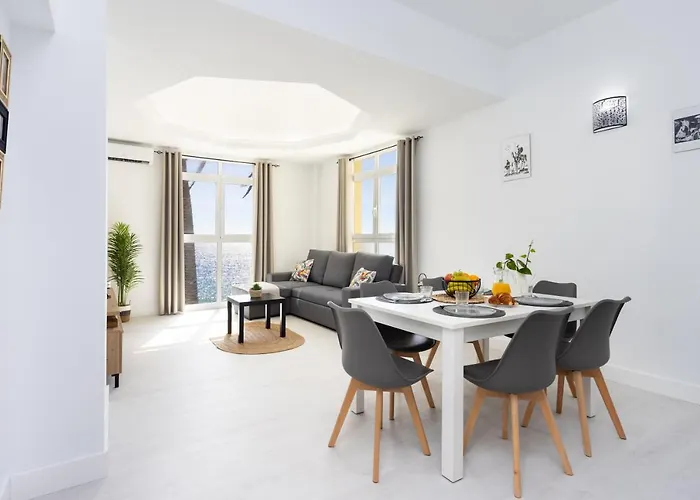 Natural Ocean Pool Apartman