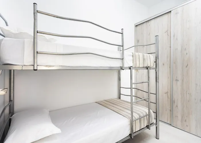 Natural Ocean Pool Apartament *